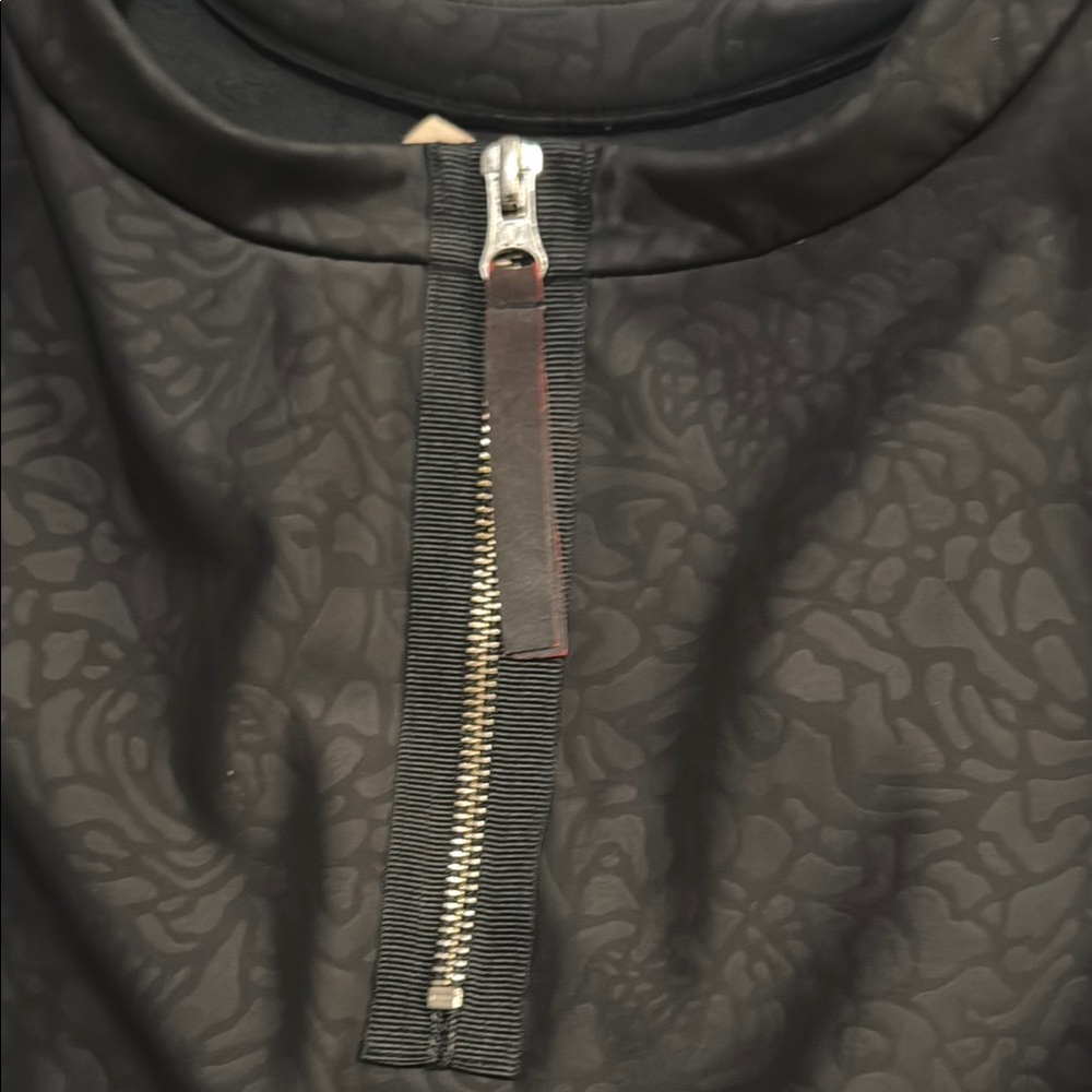 Lululemon Departure Top - Petal Camo Embossed Black - Picture 12 of 15